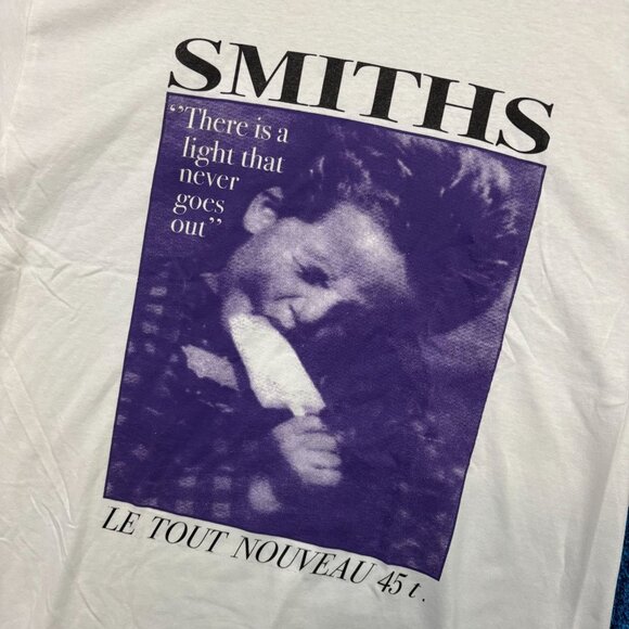 The Smiths There Is a Light That Never Goes Out Rock Band T-Shirt Large - Picture 4 of 4
